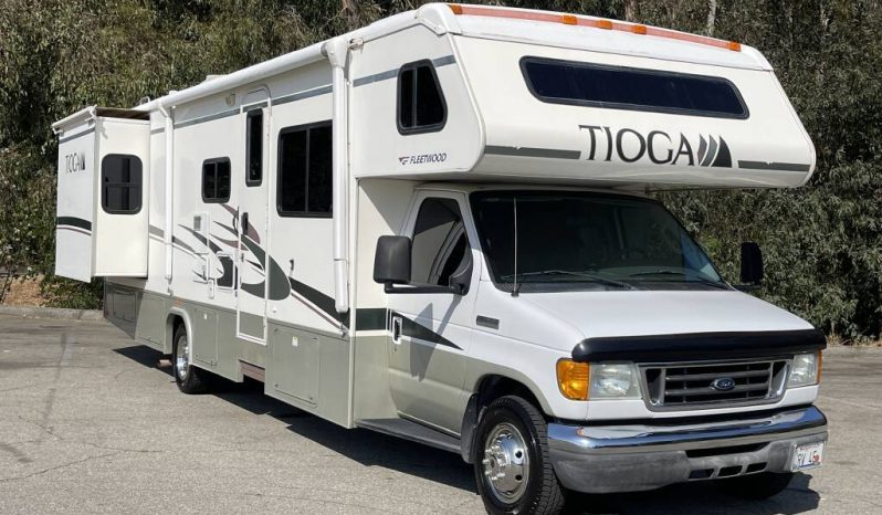2006 Fleetwood Tioga 31M